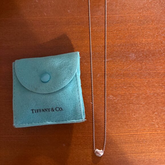 Sterling Silver Tiffany Elsa Peretti bean necklace - Picture 2 of 6